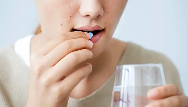 Antibiyotiklerin Yan Etkileri: Bağırsak Florasını Yenilemenin Yolları