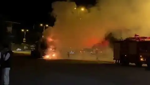 Zonguldak'ta Büyükkavaklar Tüneli'nde TIR Yangını Panik Yarattı!