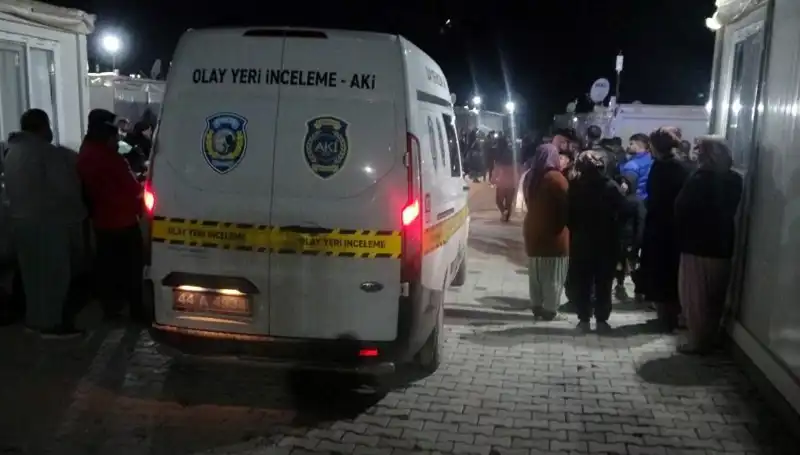 Silahlı Kavga Türkiye'yi Sarsıyor: Husumetlerin Sonucu Kanlı Çatışma