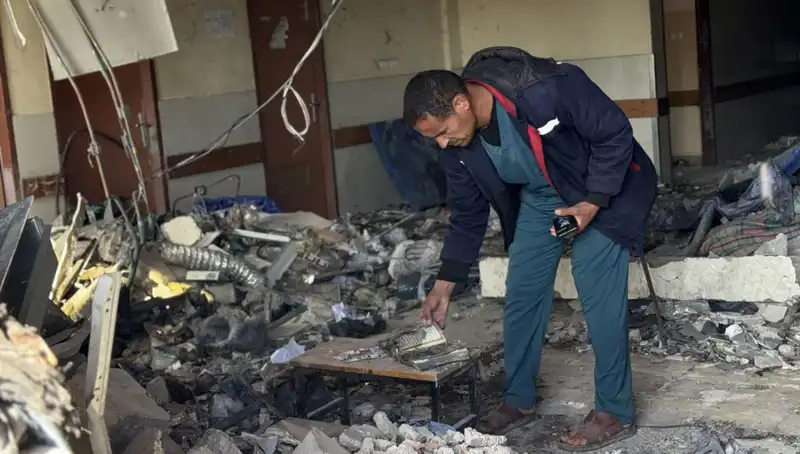 İsrail Ordusunun Nasır Hastanesi Vurması: 5 Kişi Hayatını Kaybetti