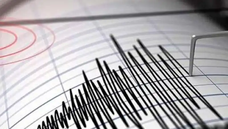Sındırgı'da Beklenmedik 4,3 Büyüklüğünde Deprem Gerçekleşti