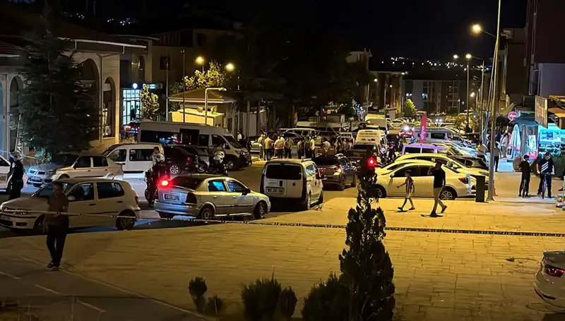 İki Aile Arasında Patlak Veren Kavga: 1 Ağır Yaralı, 3 Yaralı Daha