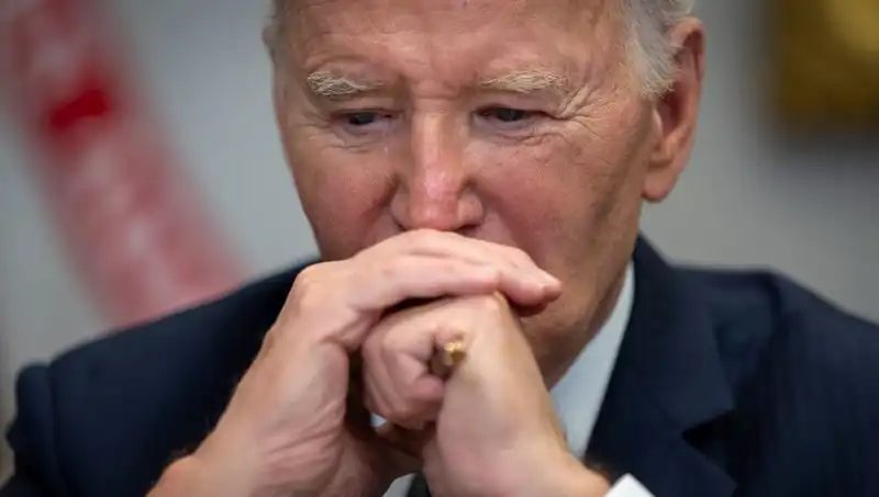Biden’ın Yaşının Gizemi: Sağlık Sorunları Başka Şeyler İfşa Ediyor!