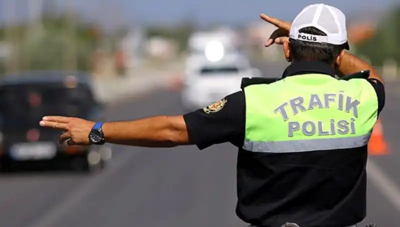 Isparta'da Trafik Denetimleri: Bin 593 Sürücüye Ceza Kesildi