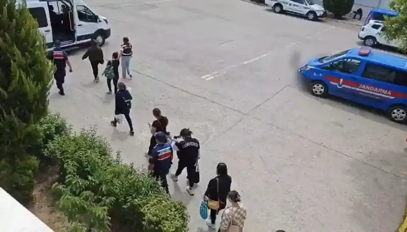 Tayland'da Kadınlara Çalışma İzni Vaadiyle Artan Fuhuş Faaliyetleri