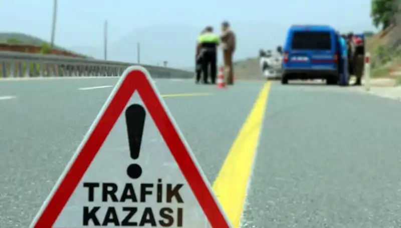 Bitlis'te Feci İki Kaza: 19 Kişi Yaralandı