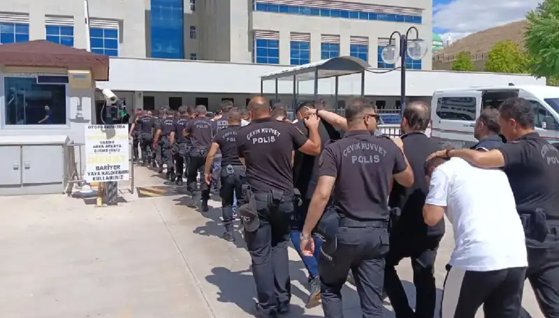 Ankara'da Tehditli Haraç Kesme Çetesi Çökertildi: Avukatların Rolü Şok Etti