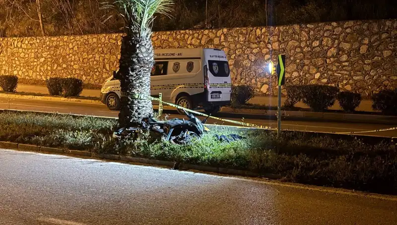 Motosiklet Kazasında Hayatını Kaybeden Tıp Fakültesi Öğrencisi: Toplum Şokta