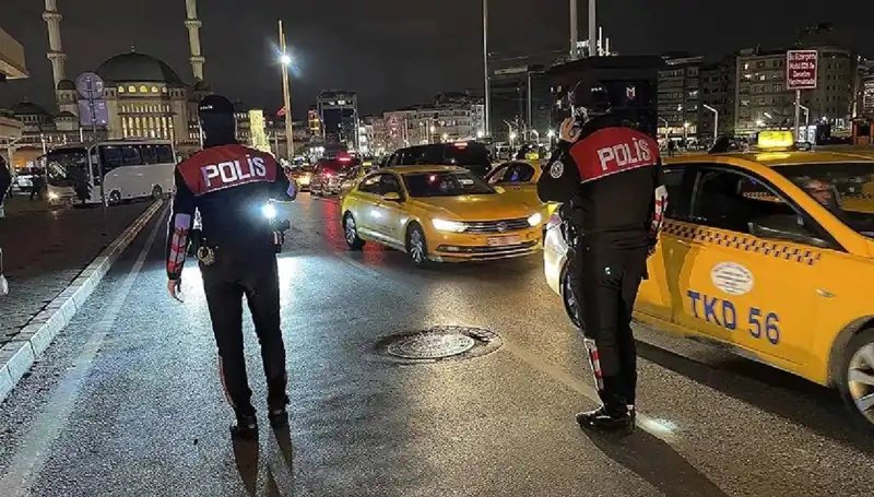 "Huzur İstanbul Operasyonu: Bir Gecede 873 Gözaltı!"