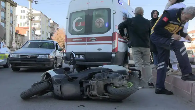 Tavşanlı'da Feci Trafik Kazası: İki Yaralı! Olayın Perde Arkası