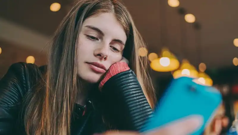 Z Kuşağının İhtiyar Bulduğu Yaş Grubu Açıklandı: Kimler Neden Yaşlı Sayılıyor?