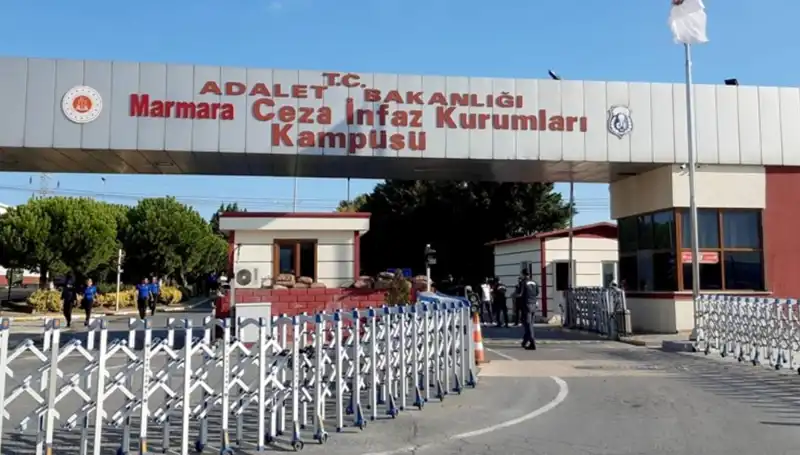 İBB Soruşturmasında Tutuklananlar Farklı Cezaevlerine Sevk Edildi!