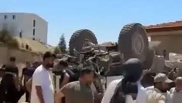 Freni Patlayan İş Makinesi Takla Attı: Olay Anı Dehşet Verdi