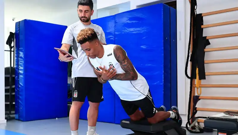 Beşiktaş'ta Sezon Öncesi Sağlık Kontrolleriyle Sıra Dışı Hazırlık Süreci Başladı