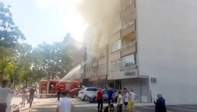 Gözlerini Yangınla Açan Gençler Hastaneye Kaldırıldı: Neler Oldu?