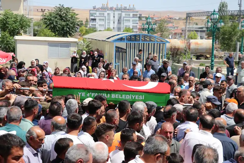 MHP’li Belediye Başkanı Son Yolculuğuna Uğurlandı: Şehrin Acısı Derin