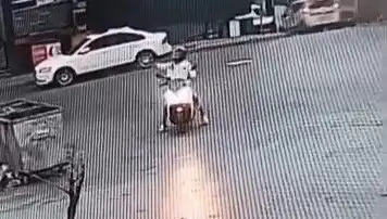 İstanbul'daki AVM'de Gerilim Dolu Anlar: Ateş Açıldı