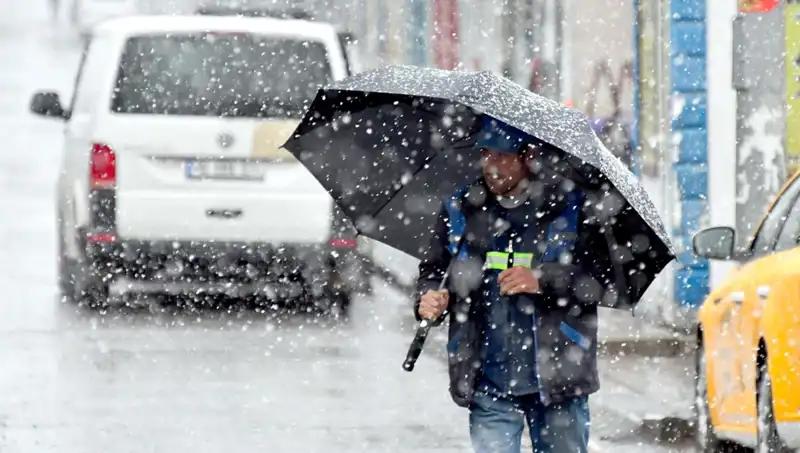Nisan Ayında Yaşanan Kar Sürprizi, Vatandaşları Hayrete Düşürdü!