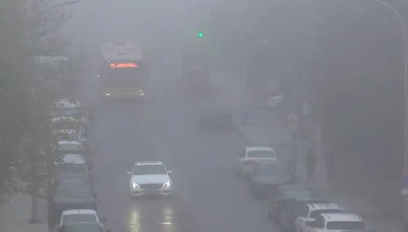 İstanbul'un Bazı Bölgelerinde Sis Etkisi: Vatandaşlar Ne Dedi?