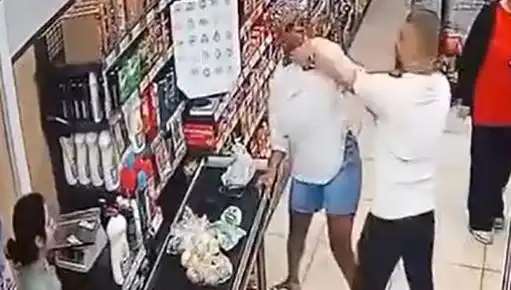 Markette Kasa Sırasında Yaşanan Şok Olaya Tanıklık Edenler Şaşkına Döndü