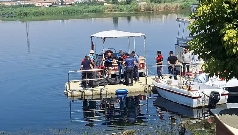 Fırat Nehri'nde Şok Edici Gelişme: Erkek Cesedi Bulundu